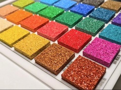 EPDM 塑胶跑道的分类：彩色颗粒与普通颗粒有何不同